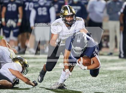 Thumbnail 3 in Boerne-Champion vs. Edcouch-Elsa photogallery.