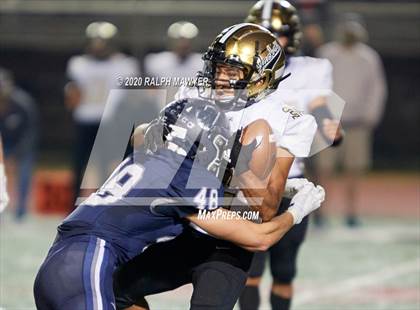 Thumbnail 1 in Boerne-Champion vs. Edcouch-Elsa photogallery.