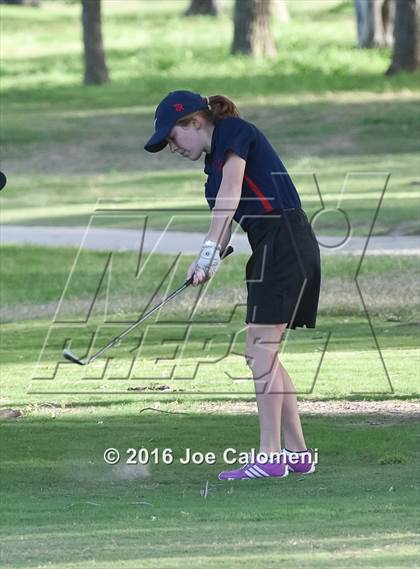 Thumbnail 2 in NEISD Varsity District Golf Tournament photogallery.