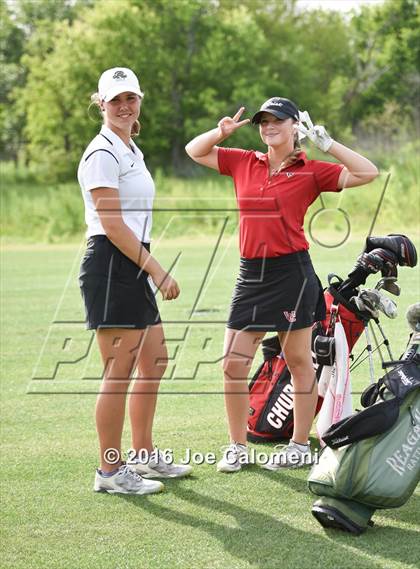 Thumbnail 1 in NEISD Varsity District Golf Tournament photogallery.