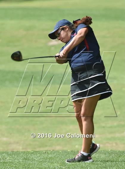 Thumbnail 1 in NEISD Varsity District Golf Tournament photogallery.