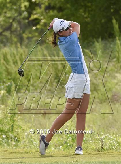 Thumbnail 1 in NEISD Varsity District Golf Tournament photogallery.