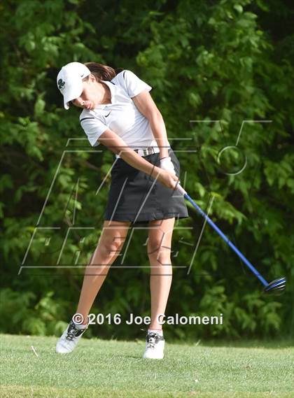 Thumbnail 2 in NEISD Varsity District Golf Tournament photogallery.