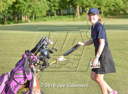 Thumbnail 2 in NEISD Varsity District Golf Tournament photogallery.