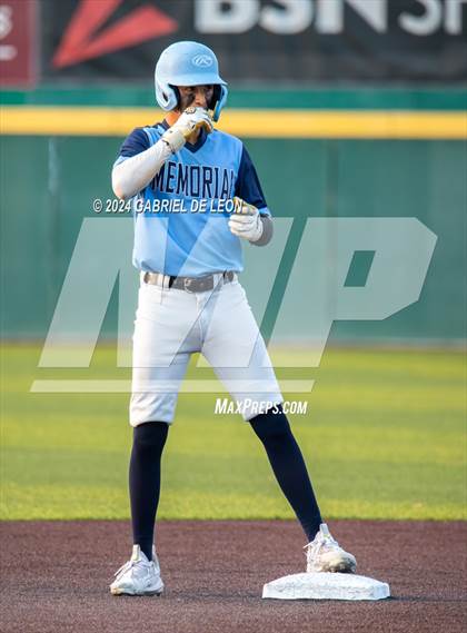 Thumbnail 3 in Tivy vs. McAllen Memorial (UIL Baseball 5A Region IV Semifinal) photogallery.