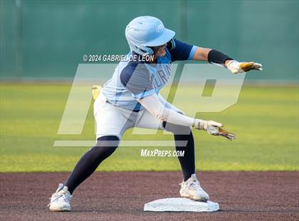 Thumbnail 3 in Tivy vs. McAllen Memorial (UIL Baseball 5A Region IV Semifinal) photogallery.