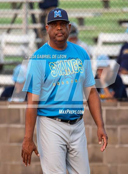 Thumbnail 2 in Tivy vs. McAllen Memorial (UIL Baseball 5A Region IV Semifinal) photogallery.
