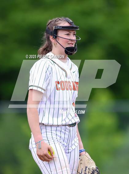 Thumbnail 3 in Skyline @ Kettle Run (VHSL Class 3 Regional Quarterfinals) photogallery.