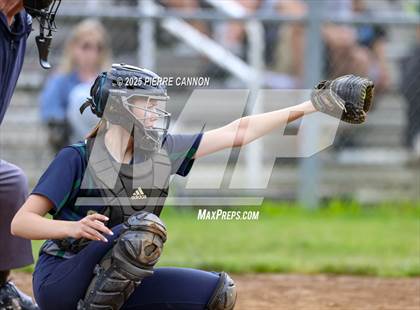 Thumbnail 1 in Skyline @ Kettle Run (VHSL Class 3 Regional Quarterfinals) photogallery.