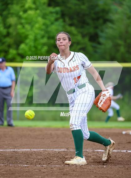 Thumbnail 3 in Skyline @ Kettle Run (VHSL Class 3 Regional Quarterfinals) photogallery.