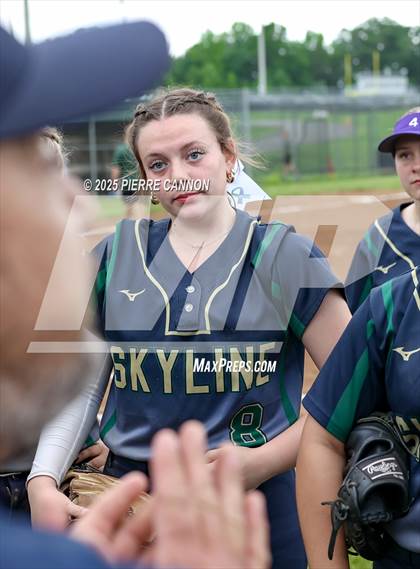 Thumbnail 1 in Skyline @ Kettle Run (VHSL Class 3 Regional Quarterfinals) photogallery.