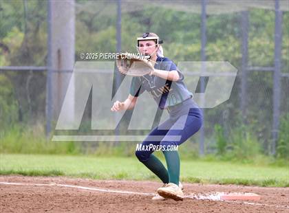 Thumbnail 3 in Skyline @ Kettle Run (VHSL Class 3 Regional Quarterfinals) photogallery.