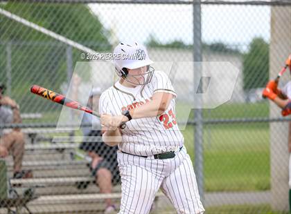 Thumbnail 2 in Skyline @ Kettle Run (VHSL Class 3 Regional Quarterfinals) photogallery.