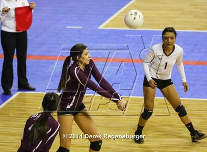 Thumbnail 3 in Idalia vs McClave (CHSAA 1A Playoff) photogallery.
