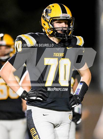 Thumbnail 3 in Gilbert vs Sunrise Mountain photogallery.