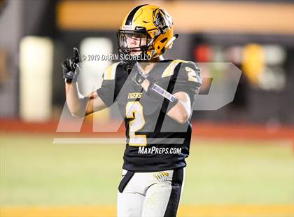 Thumbnail 3 in Gilbert vs Sunrise Mountain photogallery.