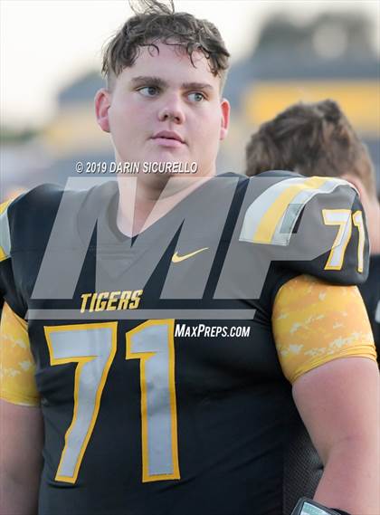 Thumbnail 3 in Gilbert vs Sunrise Mountain photogallery.