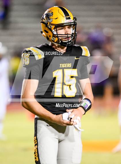 Thumbnail 3 in Gilbert vs Sunrise Mountain photogallery.