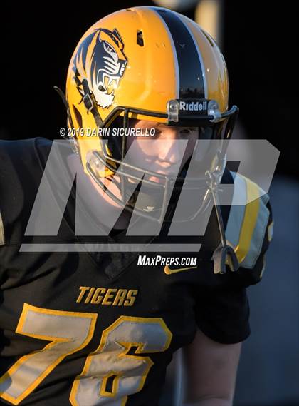 Thumbnail 3 in Gilbert vs Sunrise Mountain photogallery.