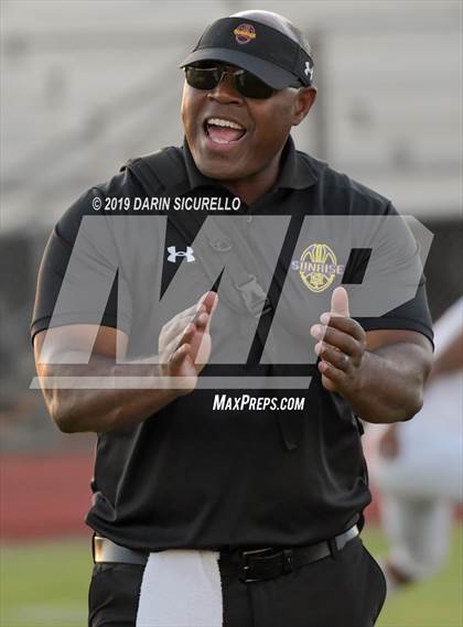 Thumbnail 2 in Gilbert vs Sunrise Mountain photogallery.