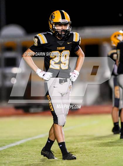 Thumbnail 3 in Gilbert vs Sunrise Mountain photogallery.