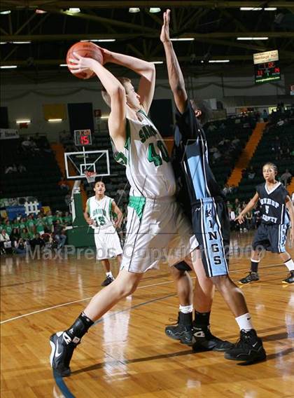 Thumbnail 3 in Seton Catholic Central vs. Bishop Kearney (NYSPHSAA B Final) photogallery.