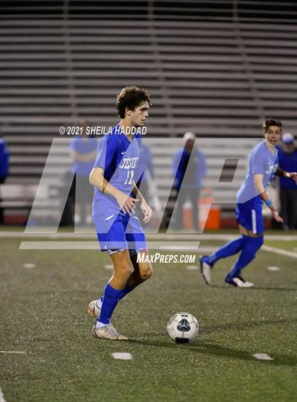 Thumbnail 2 in Mitchell @ Jesuit photogallery.