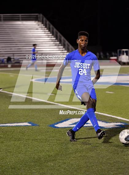 Thumbnail 3 in Mitchell @ Jesuit photogallery.