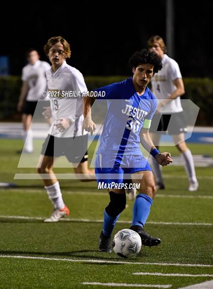 Thumbnail 2 in Mitchell @ Jesuit photogallery.