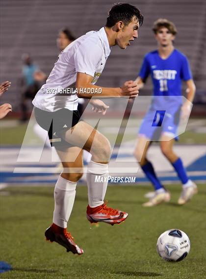 Thumbnail 3 in Mitchell @ Jesuit photogallery.