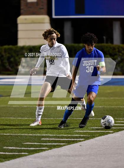 Thumbnail 3 in Mitchell @ Jesuit photogallery.