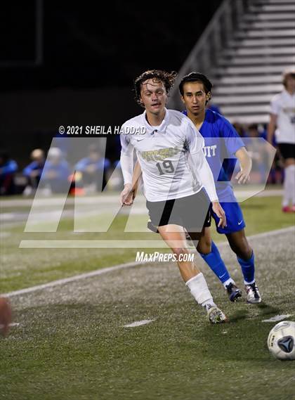 Thumbnail 2 in Mitchell @ Jesuit photogallery.