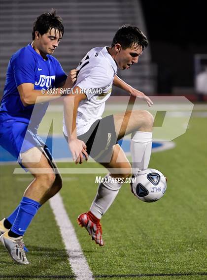 Thumbnail 1 in Mitchell @ Jesuit photogallery.