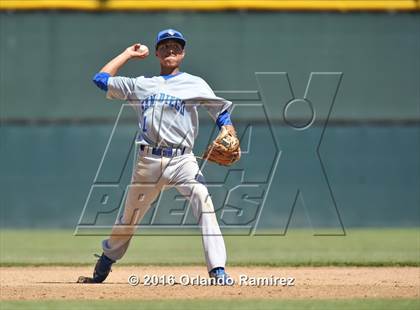 Thumbnail 2 in San Diego vs Calexico (66th Annual Lions Tournament 4A Semifinal) photogallery.