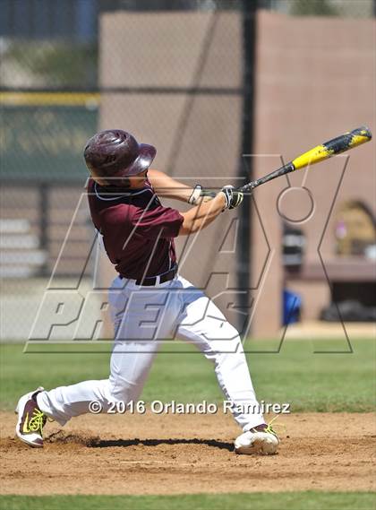Thumbnail 3 in San Diego vs Calexico (66th Annual Lions Tournament 4A Semifinal) photogallery.
