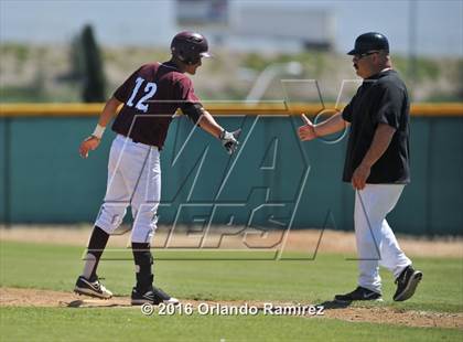 Thumbnail 2 in San Diego vs Calexico (66th Annual Lions Tournament 4A Semifinal) photogallery.