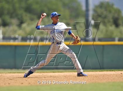 Thumbnail 3 in San Diego vs Calexico (66th Annual Lions Tournament 4A Semifinal) photogallery.