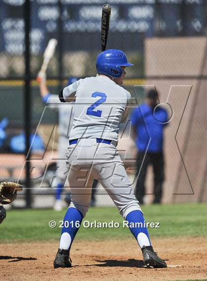 Thumbnail 3 in San Diego vs Calexico (66th Annual Lions Tournament 4A Semifinal) photogallery.