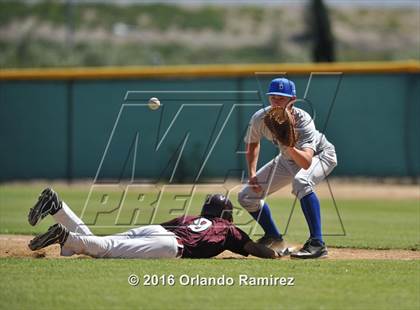 Thumbnail 1 in San Diego vs Calexico (66th Annual Lions Tournament 4A Semifinal) photogallery.