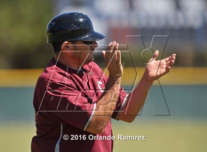 Thumbnail 3 in San Diego vs Calexico (66th Annual Lions Tournament 4A Semifinal) photogallery.