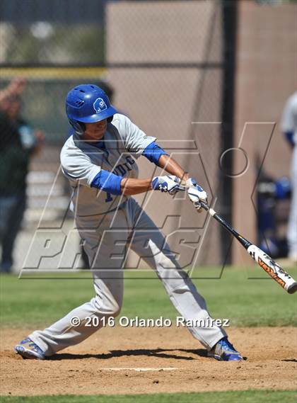 Thumbnail 3 in San Diego vs Calexico (66th Annual Lions Tournament 4A Semifinal) photogallery.