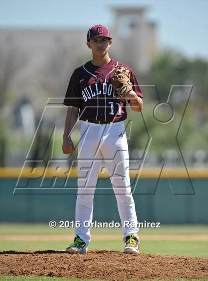 Thumbnail 2 in San Diego vs Calexico (66th Annual Lions Tournament 4A Semifinal) photogallery.