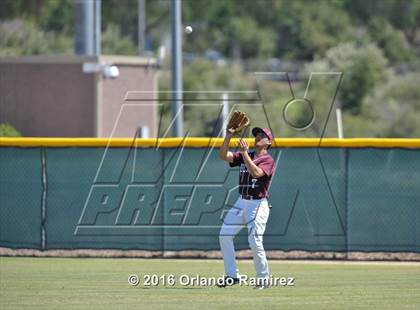 Thumbnail 3 in San Diego vs Calexico (66th Annual Lions Tournament 4A Semifinal) photogallery.