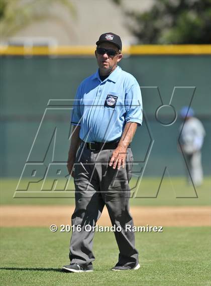 Thumbnail 1 in San Diego vs Calexico (66th Annual Lions Tournament 4A Semifinal) photogallery.