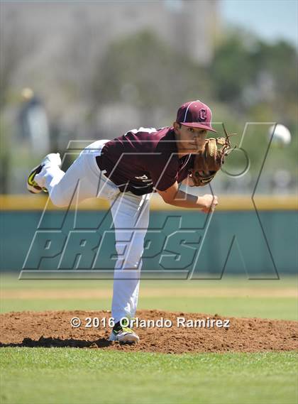 Thumbnail 3 in San Diego vs Calexico (66th Annual Lions Tournament 4A Semifinal) photogallery.
