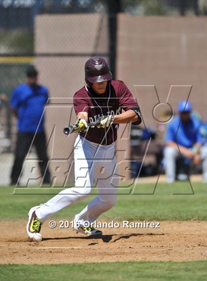 Thumbnail 2 in San Diego vs Calexico (66th Annual Lions Tournament 4A Semifinal) photogallery.