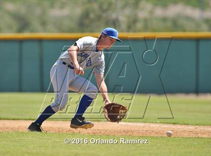 Thumbnail 3 in San Diego vs Calexico (66th Annual Lions Tournament 4A Semifinal) photogallery.