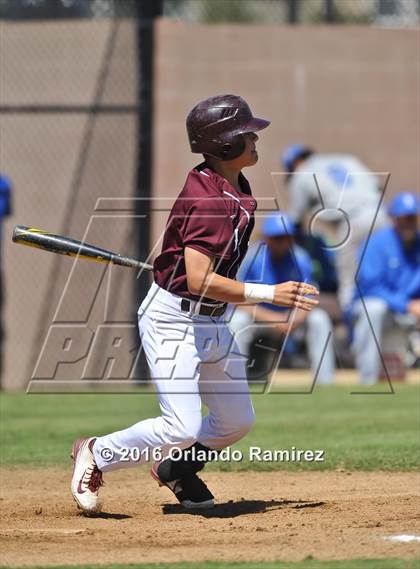 Thumbnail 1 in San Diego vs Calexico (66th Annual Lions Tournament 4A Semifinal) photogallery.