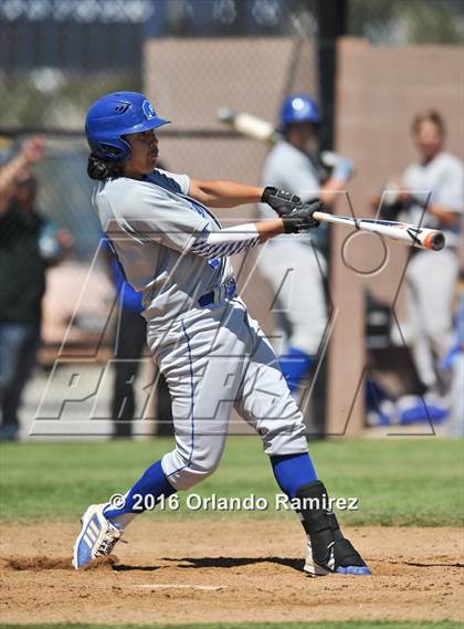Thumbnail 2 in San Diego vs Calexico (66th Annual Lions Tournament 4A Semifinal) photogallery.
