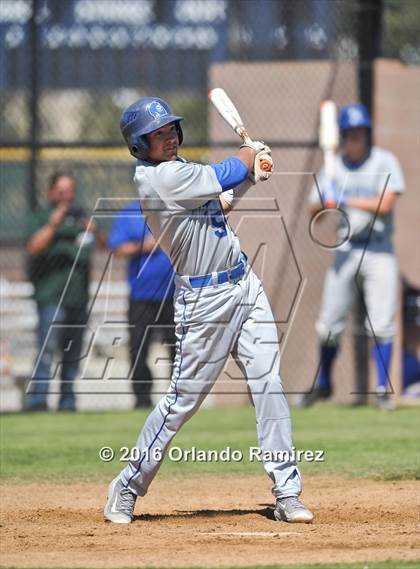 Thumbnail 1 in San Diego vs Calexico (66th Annual Lions Tournament 4A Semifinal) photogallery.
